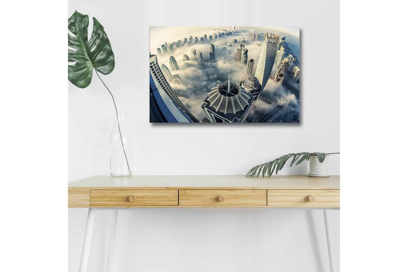 Lerretsbilde med LED-belysning - Futuristisk bybilde med skyskrapere i tåke, Grå / Blå / Hvit