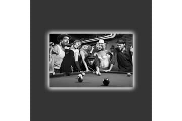 Lerretsbilde med LED-belysning - Gruppe av mennesker som spiller biljard i nostalgiske omgivelser - Svart / Hvit / Grå - Interiør - Maleri & posters - Lerretsbilder