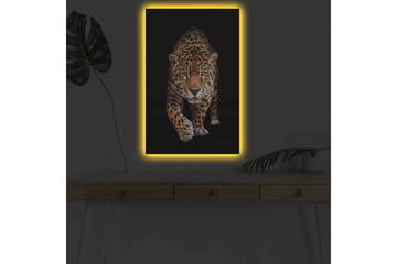 Lerretsbilde med LED-belysning - Jaktende jaguar i fokus - Gull / Svart / Hvit - Interiør - Maleri & posters - Lerretsbilder