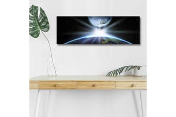 Lerretsbilde med LED-belysning - Jorden sett fra verdensrommet med lysstråler som bryter gjennom atmosfæren - Blå / Grønn / Svart - Interiør - Maleri & posters - Lerretsbilder