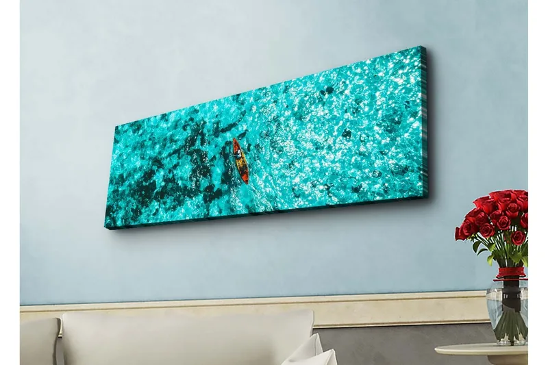 Lerretsbilde med LED-belysning - Kajakkpadling over turkis vann - Turkis / Mørk blå / Rød - Interiør - Maleri & posters - Lerretsbilder