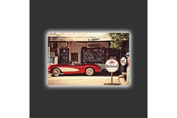 Lerretsbilde med LED-belysning - Klassisk rød sportsbil foran en vintage bensinstasjon - Rød / Grå / Hvit - Interiør - Maleri & posters - Lerretsbilder