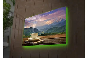 Lerretsbilde med LED-belysning - Kopp med dampende drikke foran et naturskjønt fjellandskap - Grønn / Beige / Blå - Interiør - Maleri & posters - Lerretsbilder