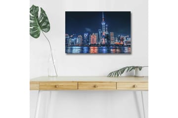 Lerretsbilde med LED-belysning - Nattlig bybilde av Shanghai med lyse skyskrapere og refleksjoner i vannet - Mørk blå / Oransje / Hvit - Interiør - Maleri & posters - Lerretsbilder