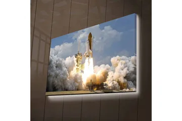 Lerretsbilde med LED-belysning - Romrakett som letter mot himmelen med kraftige flammer - Grå / Hvit / Oransje - Interiør - Maleri & posters - Lerretsbilder