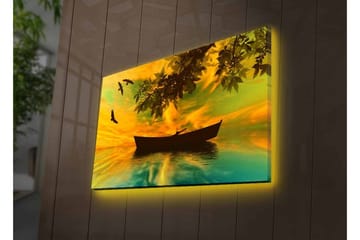 Lerretsbilde med LED-belysning - Silhuett av en båt på speilblankt vann med en fargerik solnedgang - Gul / Grønn / Svart - Interiør - Maleri & posters - Lerretsbilder