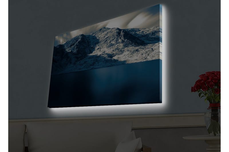 Lerretsbilde med LED-belysning - Storslått fjellandskap med snødekte fjelltopper og speilblanke vannflater - Mørk blå / Hvit / Grå - Interiør - Maleri & posters - Lerretsbilder