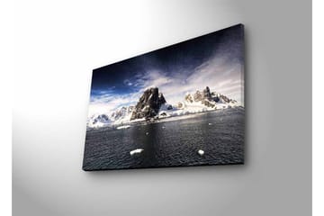Lerretsbilde med LED-belysning - Storslått fjellkjede med snødekte topper ved en speilblank innsjø - Mørk blå / Hvit / Grå - Interiør - Maleri & posters - Lerretsbilder