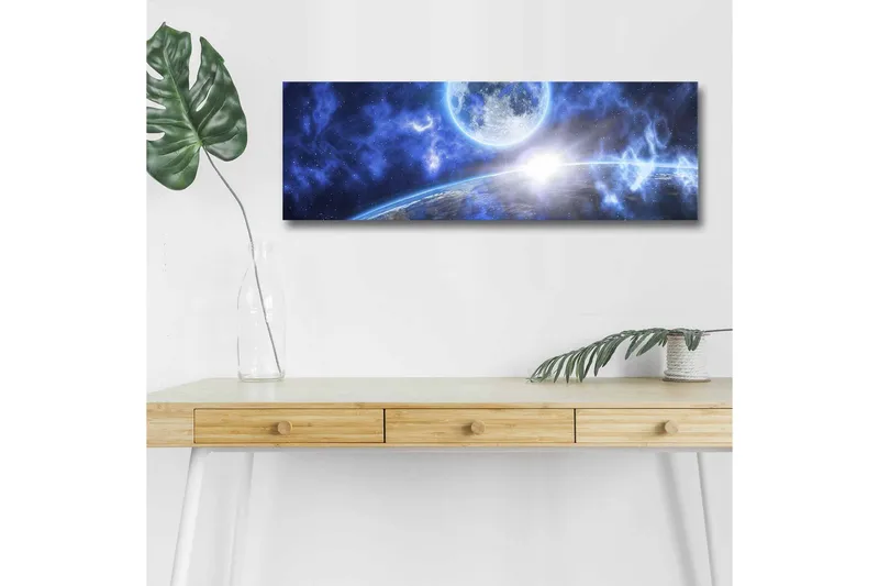 Lerretsbilde med LED-belysning - Storslått romscene med en planet og en måne - Mørk blå / Lys blå / Hvit - Interiør - Maleri & posters - Lerretsbilder