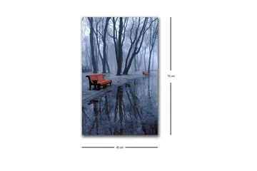 Lerretsbilde med LED-belysning - Tåke over en park med benker og refleksjoner i sølepytter - Mørk blå / Grå / Oransje - Interiør - Maleri & posters - Lerretsbilder