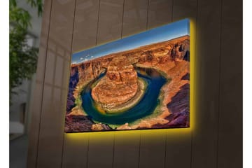 Lerretsbilde med LED-belysning - Vakker utsikt over en svingete elv omgitt av dramatiske klipper - Rød / Grønn / Blå - Interiør - Maleri & posters - Lerretsbilder