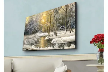 Lerretsbilde med LED-belysning - Vinterlandskap med snødekte trær og en stille elv - Hvit / Lys blå / Grønn - Interiør - Maleri & posters - Lerretsbilder