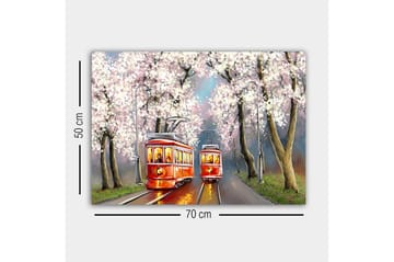 Lerretsbilde - Røde trikker under blomstrende kirsebærtrær - Rød / Rosa / Grønn - Interiør - Maleri & posters - Lerretsbilder