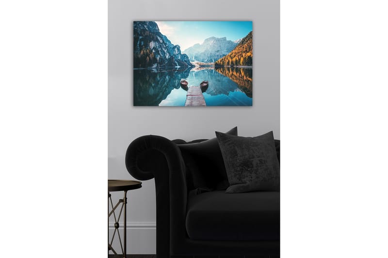 Lerretsbilde - Speillignende innsjø med fjell og høstfargede trær - Blå / Oransje / Grønn - Interiør - Maleri & posters - Lerretsbilder