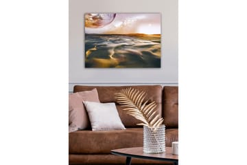 Lerretsbilde - Storslått ørkenlandskap med en planet i bakgrunnen - Gull / Grå / Oransje - Interiør - Maleri & posters - Lerretsbilder