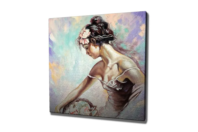 Lerretsbilde - Ung kvinne med blomster i håret lent over en kurv, Lys blå / Beige / Rosa