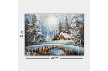 Lerretsbilde - Vinterlandskap med hytte og snødekte trær - Hvit / Blå / Brun - Interiør - Maleri & posters - Lerretsbilder