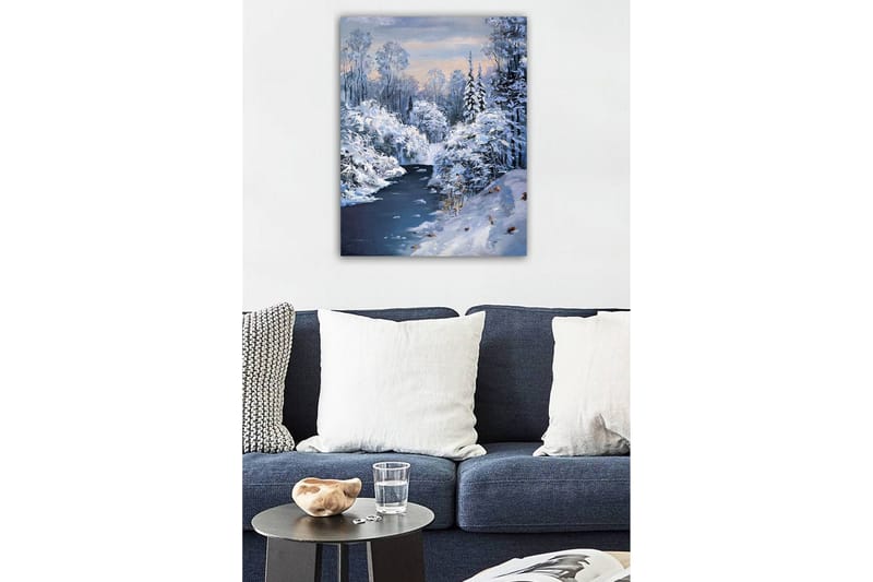 Lerretsbilde - Vinterlandskap med snødekte trær og en frossen elv - Hvit / Blå / Grå - Interiør - Maleri & posters - Lerretsbilder