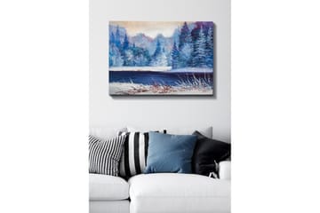 Lerretsbilde - Vinterlandskap med snødekte trær og en frossen innsjø - Blå / Hvit / Lilla - Interiør - Maleri & posters - Lerretsbilder
