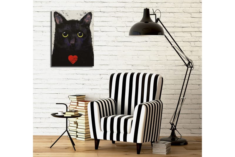 Lite lerretsbilde 30x40 cm - Svart katt med store øyne og et rødt hjerte på brystet - Svart / Gul / Rød - Interiør - Maleri & posters - Lerretsbilder