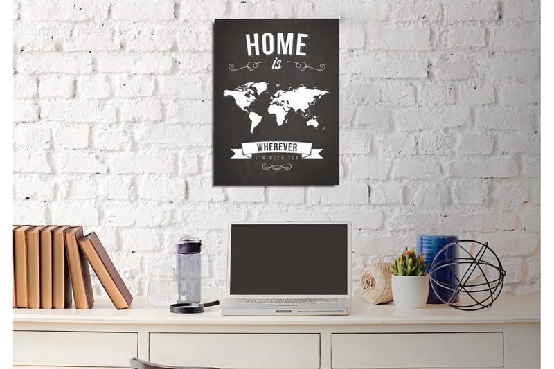 Lite lerretsbilde 30x40 cm - Verdenskart med teksten HOME is WHEREVER I’M WITH YOU - Svart / Hvit - Interiør - Maleri & posters - Lerretsbilder