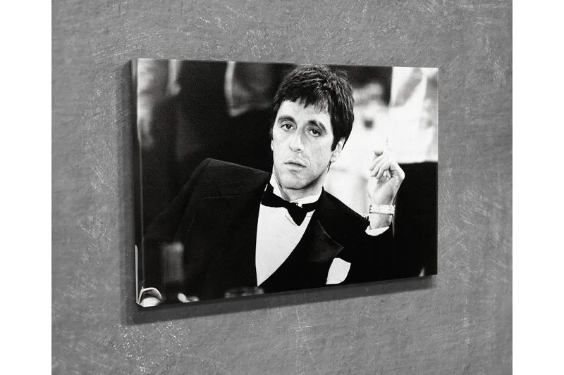 Lite lerretsbilde 40x30 cm - Portrett av en mann i smoking med en sigarett i hånden - Svart / Hvit - Interiør - Maleri & posters - Lerretsbilder