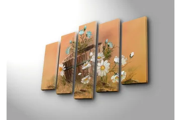 Stort lerretsbilde i 5 deler 105x70 cm - Blomsteroppsats med tusenfryd og en kurv - Hvit / Blå / Beige - Interiør - Maleri & posters - Lerretsbilder