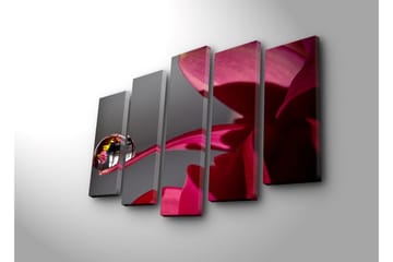 Stort lerretsbilde i 5 deler 105x70 cm - Dråper på en blomst med refleksjoner av omgivelsene - Mørk rød / Rosa / Klar (gjennomsiktig) - Interiør - Maleri & posters - Lerretsbilder
