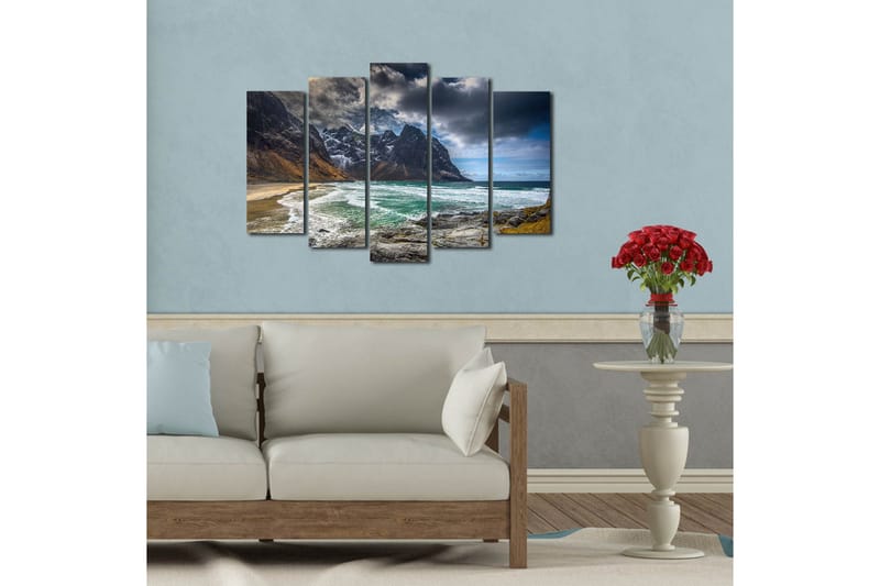 Stort lerretsbilde i 5 deler 105x70 cm - Dramatiske fjell med hav og strand - Mørkegrå / Turkis / Beige - Interiør - Maleri & posters - Lerretsbilder
