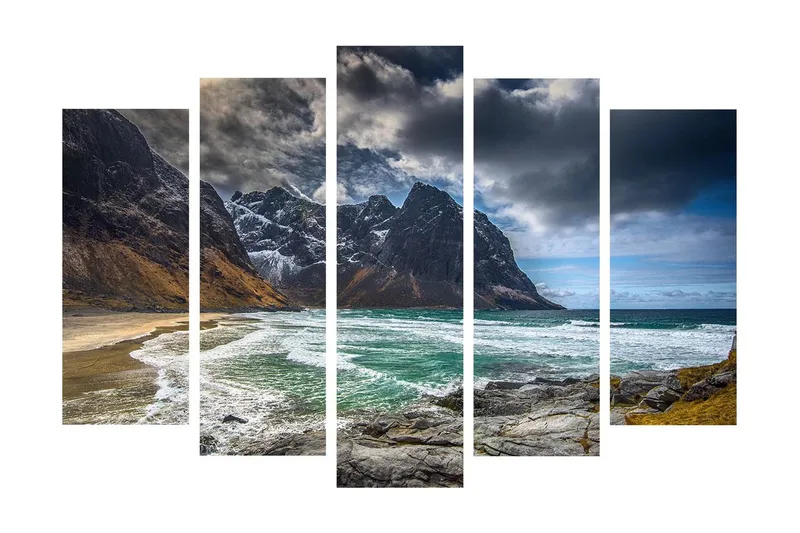 Stort lerretsbilde i 5 deler 105x70 cm - Dramatiske fjell med hav og strand, Mørkegrå / Turkis / Beige
