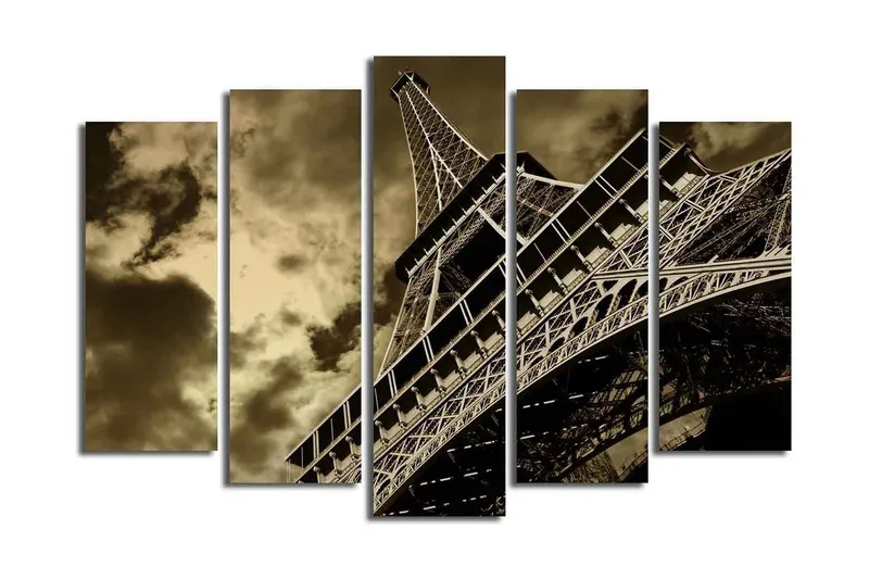 Stort lerretsbilde i 5 deler 105x70 cm - Eiffeltårnet i en dramatisk vinkel under en overskyet himmel - Svart / Brun / Grå - Interiør - Maleri & posters - Lerretsbilder