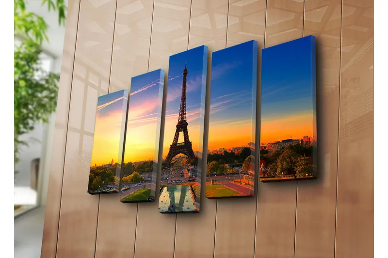 Stort lerretsbilde i 5 deler 105x70 cm - Eiffeltårnet mot en fargerik solnedgang - Oransje / Blå / Grønn - Interiør - Maleri & posters - Lerretsbilder