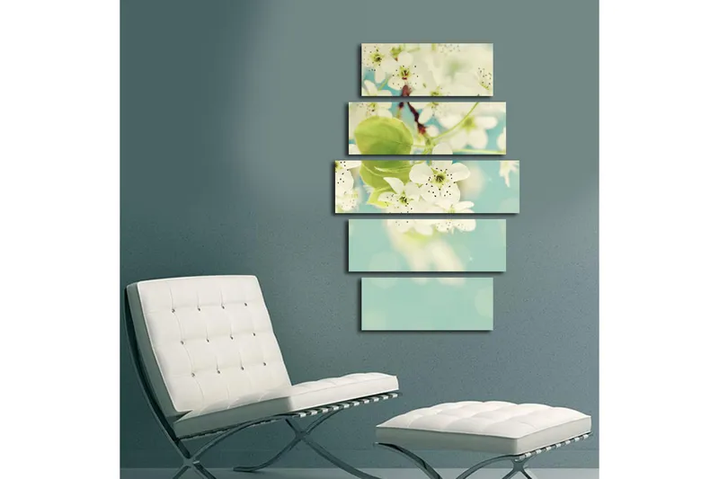 Stort lerretsbilde i 5 deler 105x70 cm - Hvite hortensiaer i blomst mot en myk blå bakgrunn - Hvit / Grønn / Blå - Interiør - Maleri & posters - Lerretsbilder