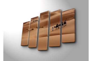 Stort lerretsbilde i 5 deler 105x70 cm - Kamelkaravane som beveger seg gjennom sanddyner - Sandbeige / Lys brun / Grønn - Interiør - Maleri & posters - Lerretsbilder