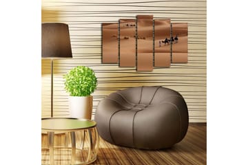 Stort lerretsbilde i 5 deler 105x70 cm - Kamelkaravane som beveger seg gjennom sanddyner - Sandbeige / Lys brun / Grønn - Interiør - Maleri & posters - Lerretsbilder