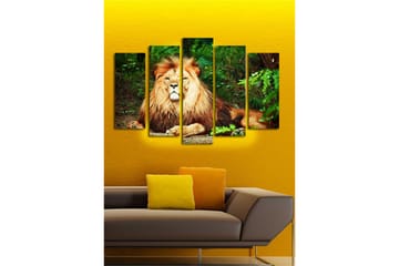 Stort lerretsbilde i 5 deler 105x70 cm - Majestetisk løve med imponerende manke i et naturlig miljø - Gull / Grønn / Brun - Interiør - Maleri & posters - Lerretsbilder