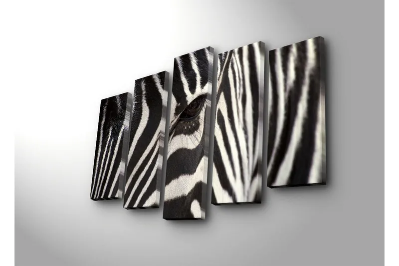 Stort lerretsbilde i 5 deler 105x70 cm - Nærbilde av en sebra med klare svarte og hvite striper - Svart / Hvit - Interiør - Maleri & posters - Lerretsbilder