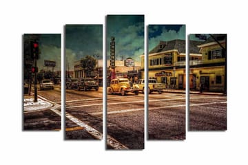 Stort lerretsbilde i 5 deler 105x70 cm - Nostalgisk bybilde med klassiske biler og livlig gatescene - Gul / Brun / Grå - Interiør - Maleri & posters - Lerretsbilder