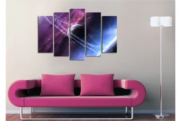 Stort lerretsbilde i 5 deler 105x70 cm - Romlandskap med en planet og ringer på en stjernehimmel - Lilla / Blå / Svart - Interiør - Maleri & posters - Lerretsbilder