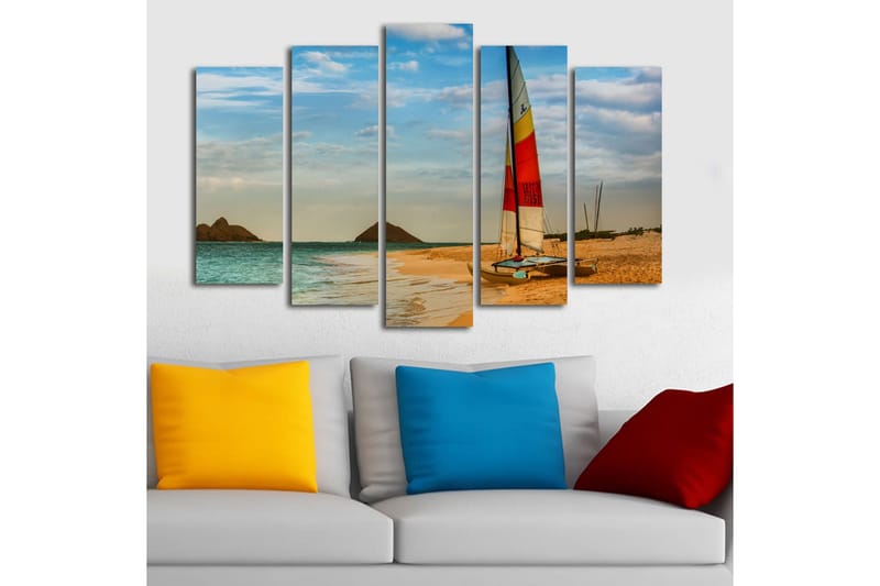 Stort lerretsbilde i 5 deler 105x70 cm - Seilbåt på en strand med klart vann og sanddyner - Blå / Oransje / Gul - Interiør - Maleri & posters - Lerretsbilder