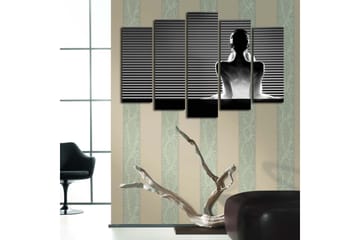 Stort lerretsbilde i 5 deler 105x70 cm - Silhuett av en kvinne i profil mot en stripete bakgrunn - Svart / Hvit / Grå - Interiør - Maleri & posters - Lerretsbilder