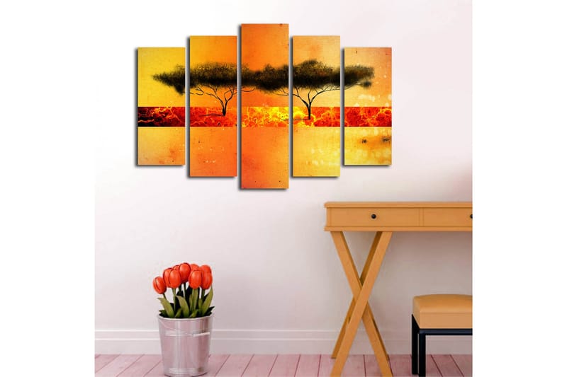 Stort lerretsbilde i 5 deler 105x70 cm - Silhuett av trær mot en fargerik solnedgang - Oransje / Gul / Svart - Interiør - Maleri & posters - Lerretsbilder