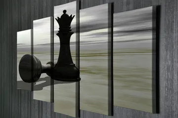 Stort lerretsbilde i 5 deler 105x70 cm - Sjakkbrikke i silhuett med dramatisk bakgrunn - Svart / Grå / Beige - Interiør - Maleri & posters - Lerretsbilder