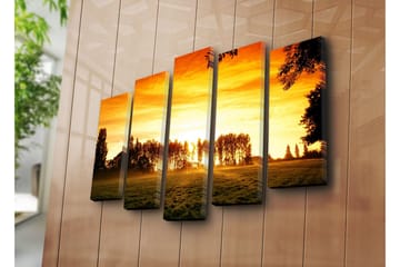 Stort lerretsbilde i 5 deler 105x70 cm - Solnedgang over en skog av silhuetter - Oransje / Gull / Svart - Interiør - Maleri & posters - Lerretsbilder