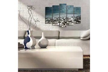Stort lerretsbilde i 5 deler 105x70 cm - Stormfullt hav med steinete kyster - Mørk blå / Grå / Hvit - Interiør - Maleri & posters - Lerretsbilder