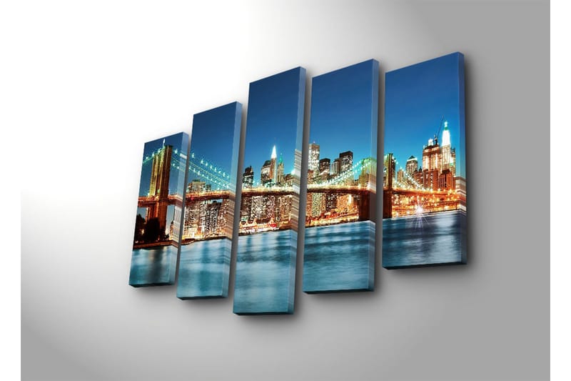 Stort lerretsbilde i 5 deler 105x70 cm - Storslått utsikt over Brooklyn Bridge med en lys bysilhuett i bakgrunnen - Mørk blå / Gull / Grønn - Interiør - Maleri & posters - Lerretsbilder