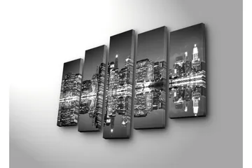 Stort lerretsbilde i 5 deler 105x70 cm - Svart-hvitt bybilde med refleksjoner i vannet - Svart / Hvit / Grå - Interiør - Maleri & posters - Lerretsbilder