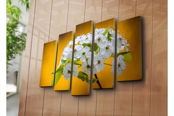 Stort lerretsbilde i 5 deler 105x70 cm - Vakker bukett med hvite blomster mot en varm gul bakgrunn - Hvit / Gul - Interiør - Maleri & posters - Lerretsbilder