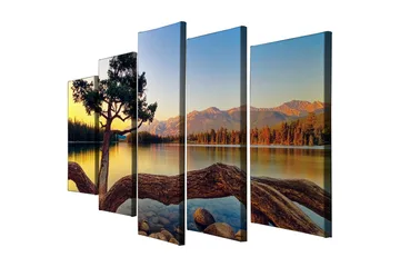 Stort lerretsbilde i 5 deler 105x70 cm - Vakkert innsjølandskap med en ensom trekrone ved vannet - Grønn / Blå / Brun - Interiør - Maleri & posters - Lerretsbilder