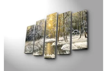 Stort lerretsbilde i 5 deler 105x70 cm - Vinterlandskap med snødekte trær og en speilblank innsjø - Hvit / Lys grønn / Beige - Interiør - Maleri & posters - Lerretsbilder